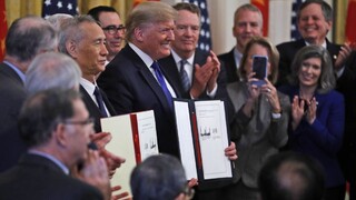 Veľký krok vpred. Veľmoci podpísali prvú fázu obchodnej dohody