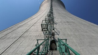 V4 sa stretla s Kurzom, Pellegrini trvá na jadrovej energii