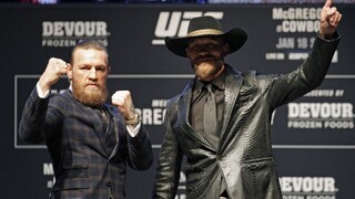 McGregor sa vracia do klietky. Nastúpi proti Cowboyovi Cerronemu