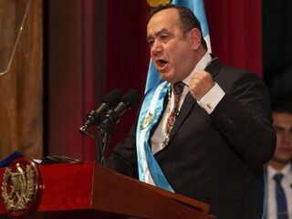 Novozvolený prezident prerušil diplomatické vzťahy s Venezuelou