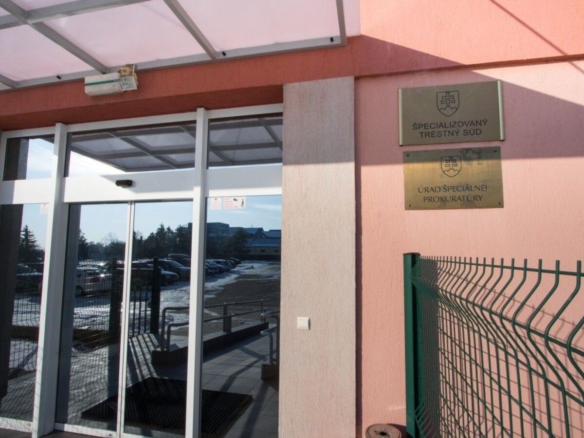 Šéf ŠTS vraj najprv nepovolil prehliadku u Kočnera, chcú jeho koniec
