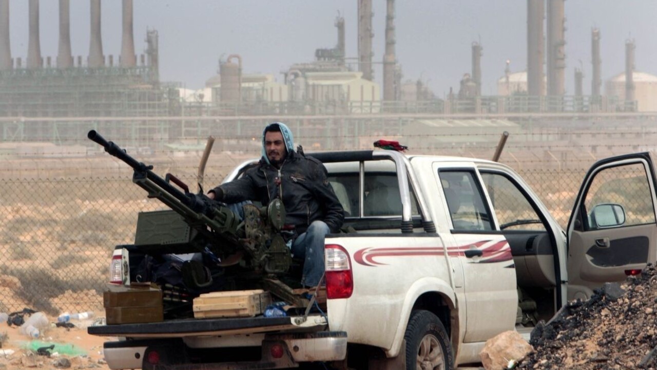 Haftar prijal Putinovo pozvanie, témou bude urovnanie konfliktu