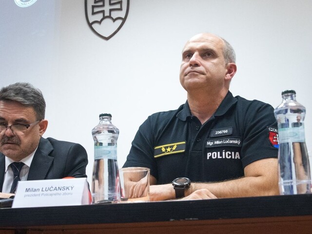 Čaputová si pozve Čižnára i Lučanského. Chce počuť vysvetlenie