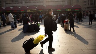 Nakazených pribúda. Čína eviduje desiatky nových prípadov