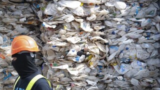 Nie sme skládka, hlási Malajzia. Odpad vrátili aj do Európy