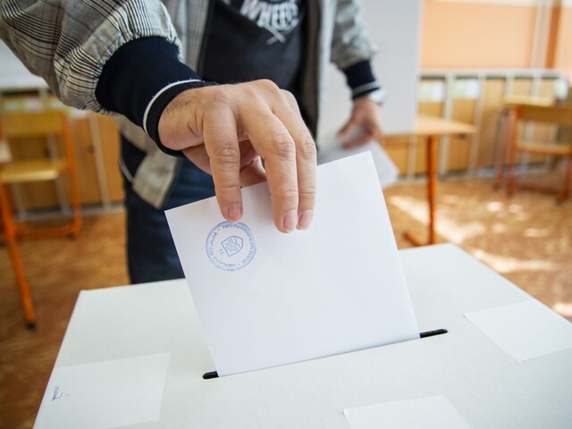 Do volieb ide aj strana, ktorej predseda vôbec nekandiduje