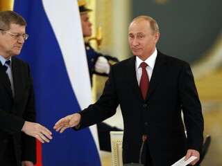 Putin pokračuje v zmenách, skončiť má generálny prokurátor
