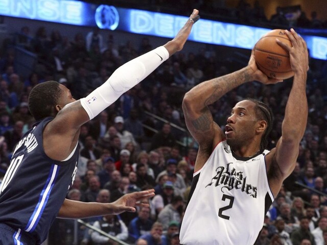 NBA: Clippers si pripísali štvrtý triumf za sebou, v tabuľke poskočili