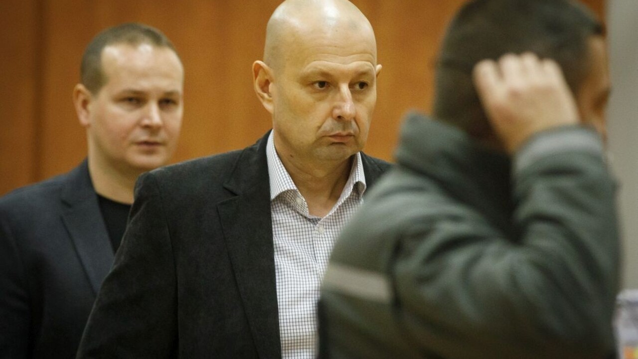 Siskára najali na sledovanie dílerov, dostal však na starosť Kuciaka