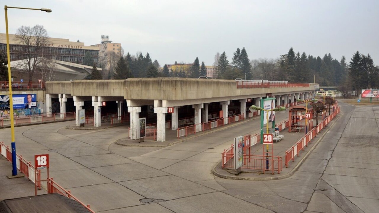 Kraj stále nezaplatil, tvrdí SAD. Rokovania nevidí ako aktuálne