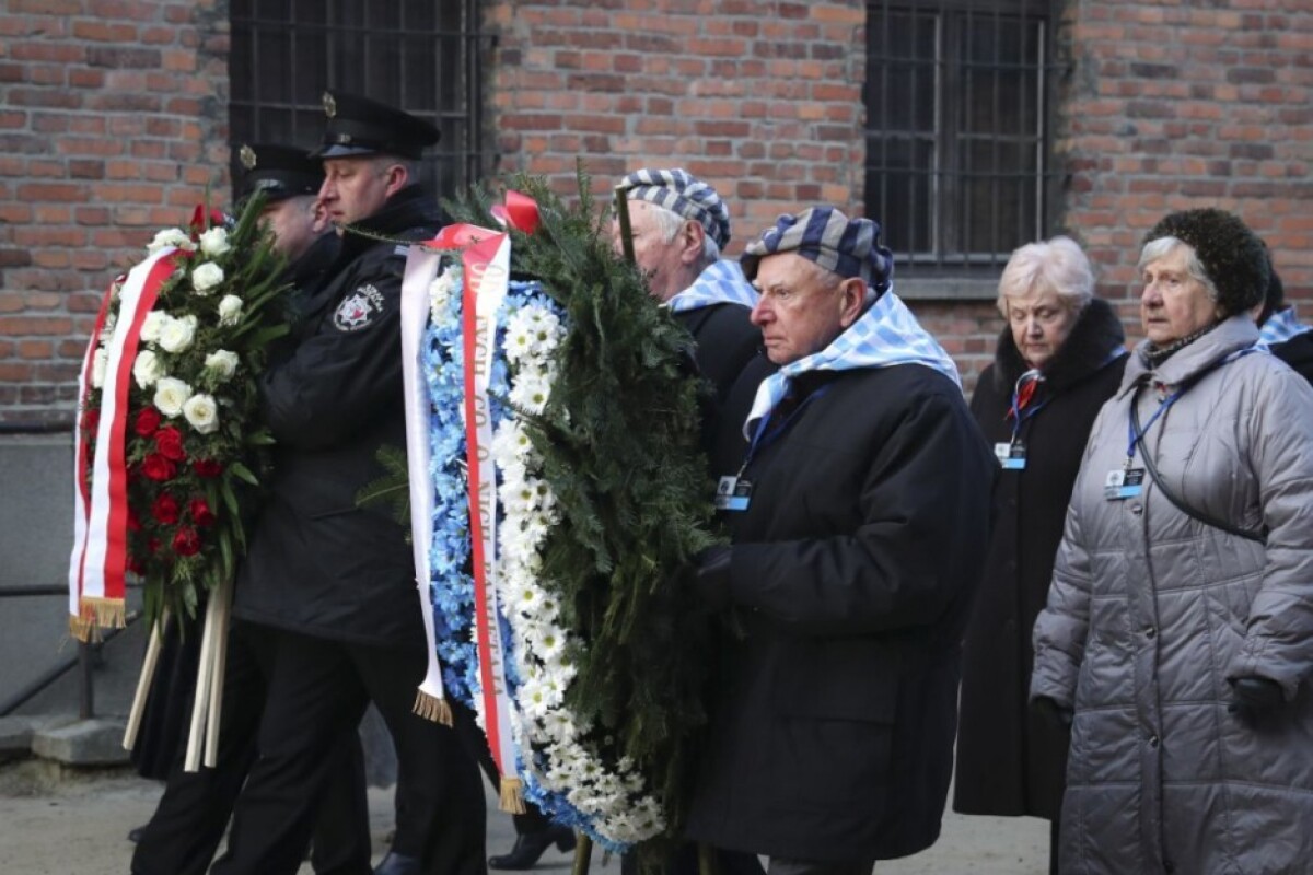 poland-auschwitz-liberation-anniversary-50580-bfc48552077b4c54bd282490a1de55b7_faa2fcde.jpg