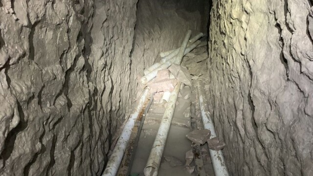 us-mexico-longest-border-tunnel-30919-53b19c32ea5443ef9d8dfa5e68b9f083-2_ac1100ae-7e5b-0375.jpg