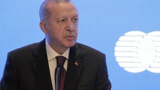Turecko nezvláda príval utečencov, Erdogan hrozí armádou