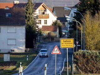 Poznáme nový geografický stred EÚ. Nachádza sa v poli pri dedine
