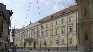 Kosovčania vyčíňali v nočnom centre Bratislavy, obvinili ich