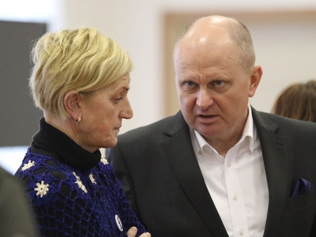 Podľa obhajoby sú vo výpovediach Marčeka viaceré nezrovnalosti