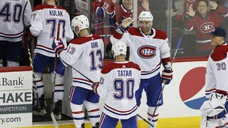 NHL: Tatar pokoril 50 bodov, Fehérváry s víťazným návratom