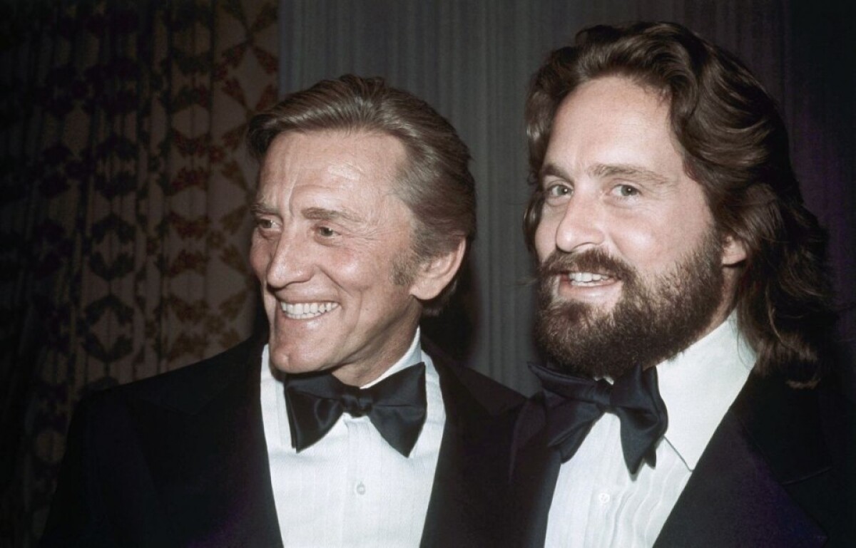 obit-kirk-douglas-60061-9ba8d9d5faf747eea1c6aa2e427e1a24_185cc505.jpg