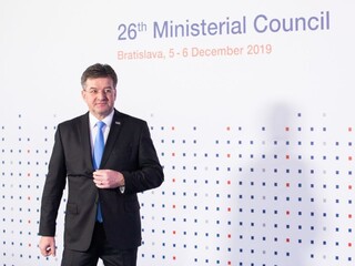 Vráti sa Lajčák na juh? Srbský prezident ho spomenul v rozhovore