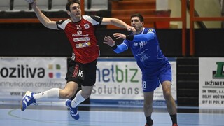 Hádzanári bojovali v extralige, zvíťazila Považská Bystrica