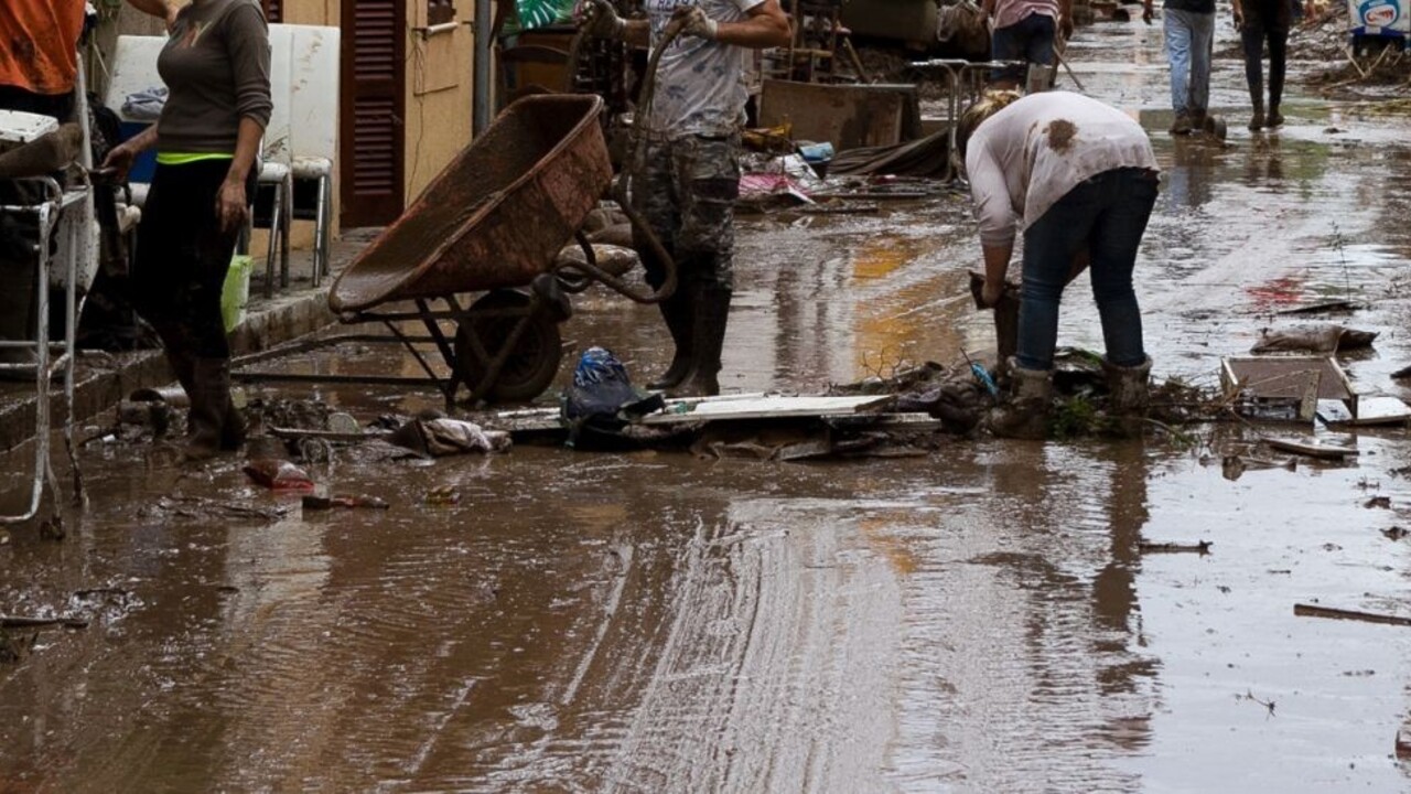 Turistami obľúbená Malorka hlási problém, búrka zničila pláže