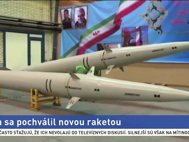 Irán ukázal nové rakety Hrom. Sú ľahšie a majú väčší dostrel
