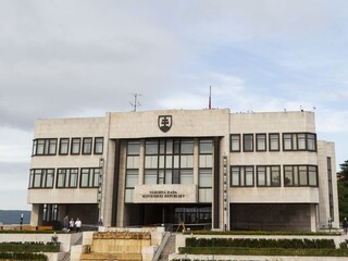 Prieskum vidí silné OĽANO a druhú koaličnú stranu mimo NR SR