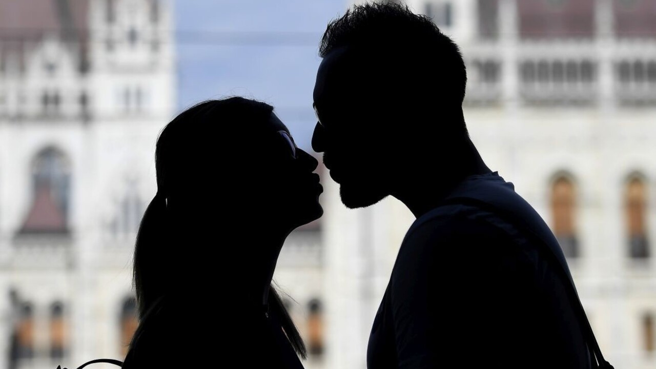 Valentín je pomocou pre plachých zaľúbencov a tajných ctiteľov