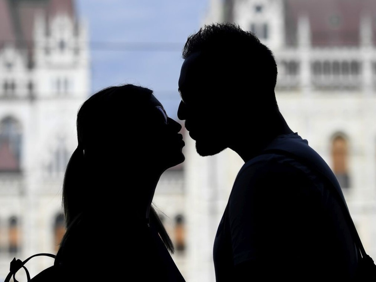 Valentín je pomocou pre plachých zaľúbencov a tajných ctiteľov