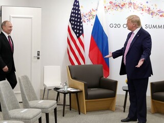 Nepodporujte Asadove ohavnosti, odkázal Trump do Ruska