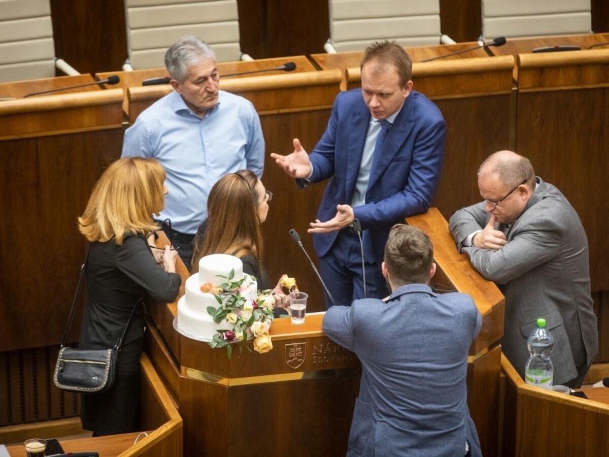 Beblavého skupina chce, aby o schôdzi rozhodol ústavný súd