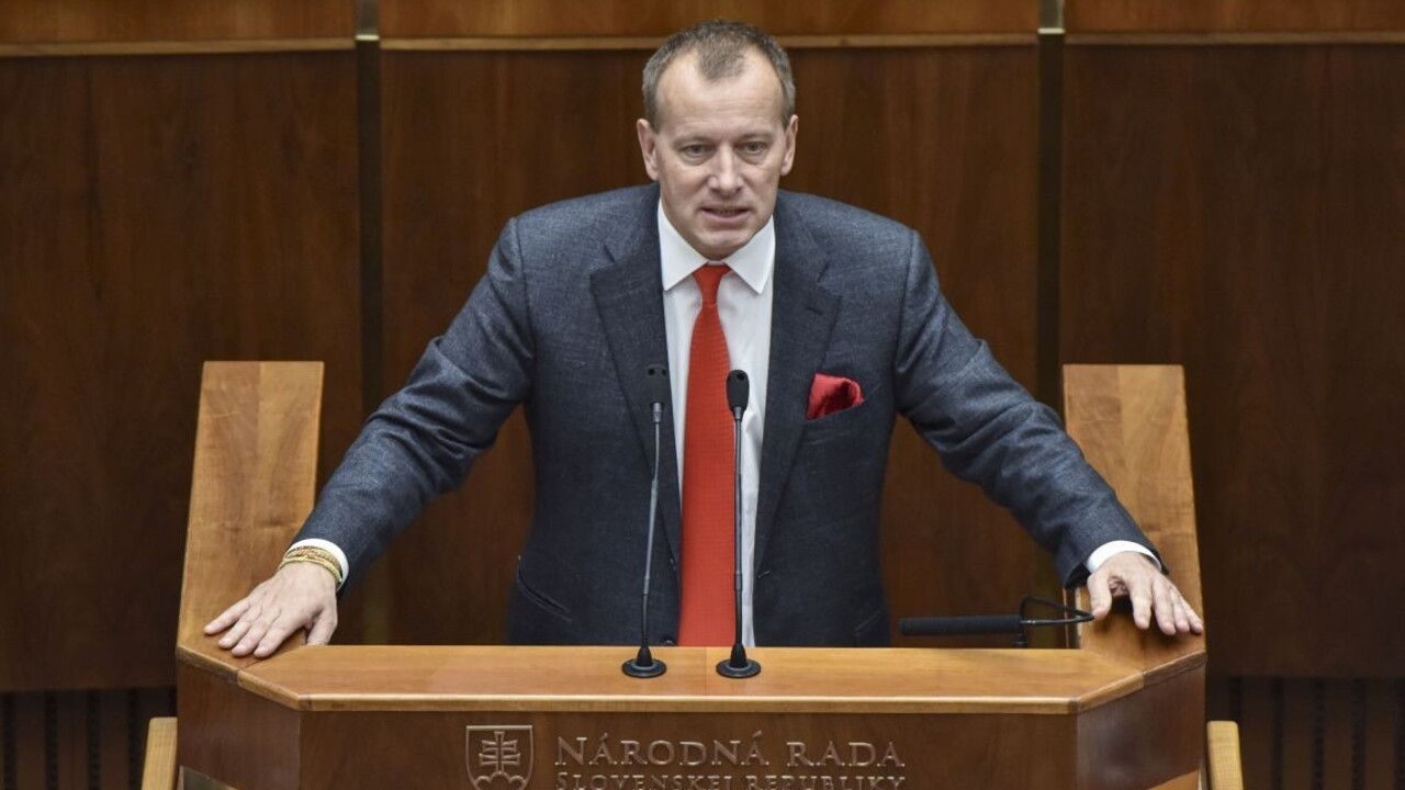 Kollárovci vyzvali všetky strany, aby zahlasovali za 13. dôchodky