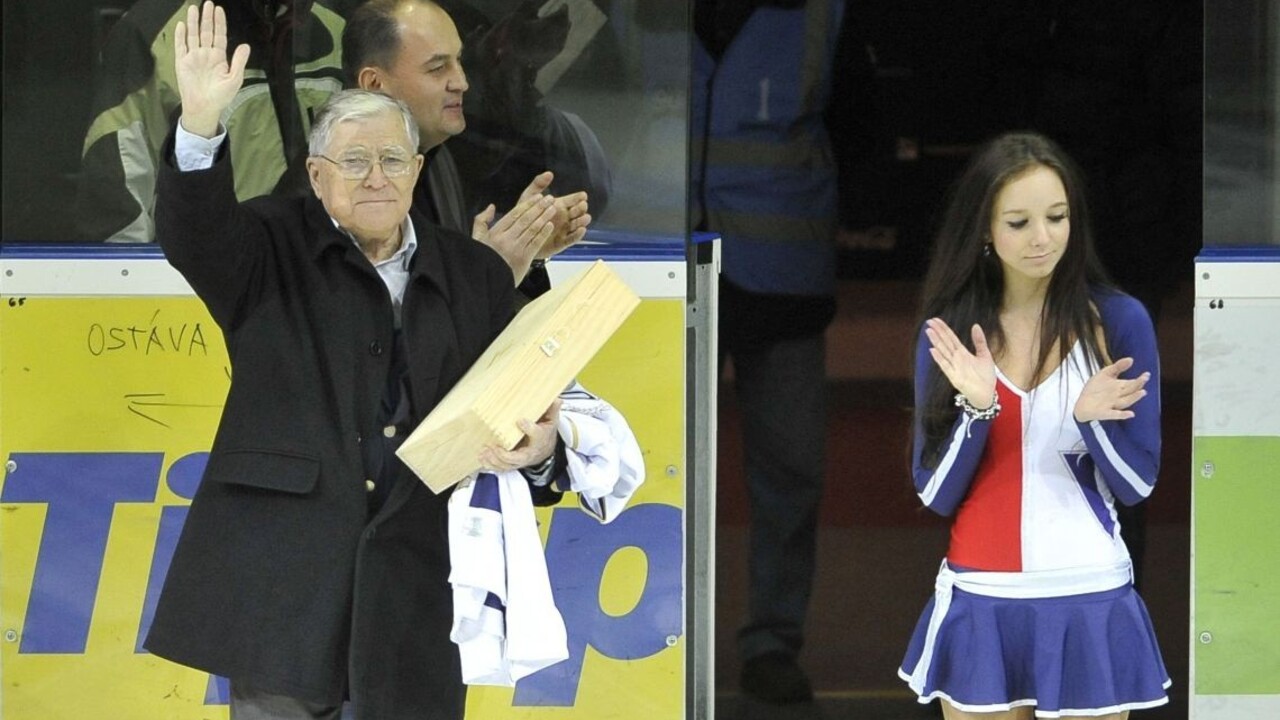 Odišla legenda slovenského hokeja Karol Fako. Prezývali ho Frmol