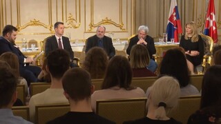 Čaputová odštartovala vlastnú reláciu. Témou prvej boli voľby