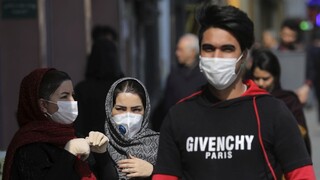 Vírus v Taliansku zabil piateho človeka, v Nemecku nie sú rúška