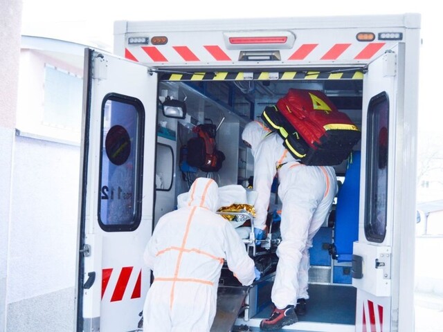 U ženy, ktorú hospitalizovali po návrate z Talianska, vírus nezistili
