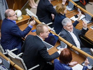 Blokovali plénum, nepomohlo. PS/Spolu sa nezúčastní hlasovania