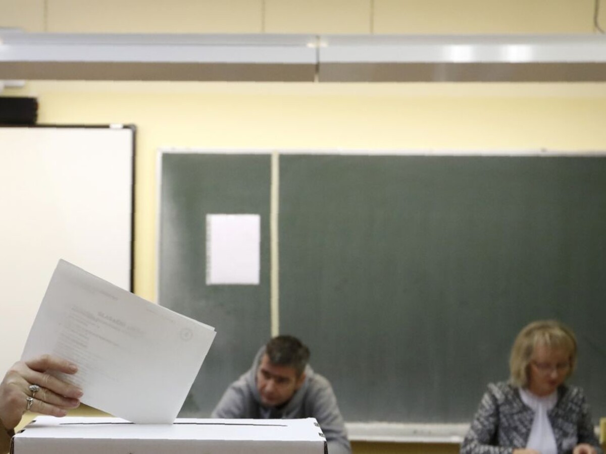 Ako voliť v parlamentných voľbách. Veľký manuál pre voliča
