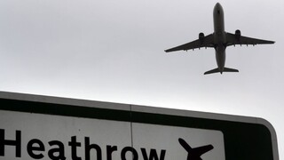 Nová dráha na letisku Heathrow nebude, zamietol ju súd