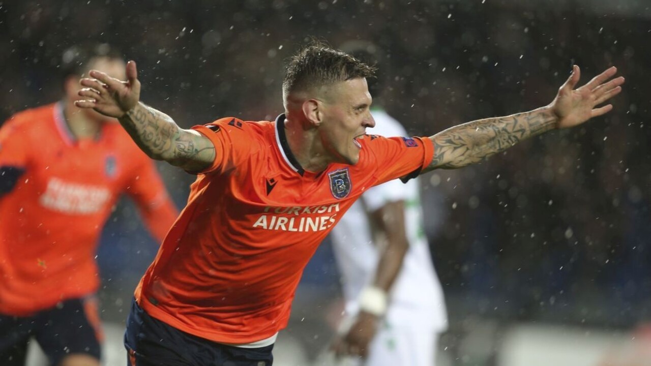 Škrteľ skóroval. Basaksehir zdolal Sportig a vybojoval si postup