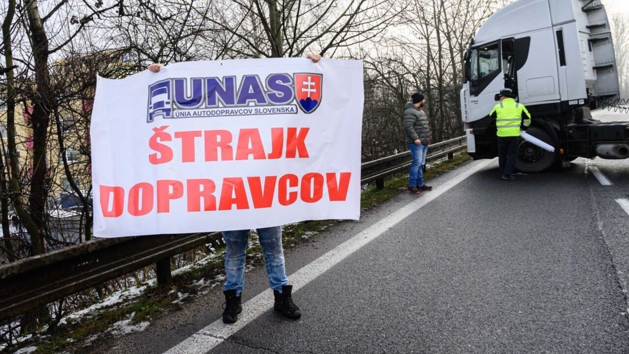 Sankcie za účasť na štrajkoch? Vylúčené, reaguje polícia na UNAS