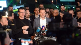 Koniec zla, vyhrali populisti. Ako vidia výsledky volieb naši susedia