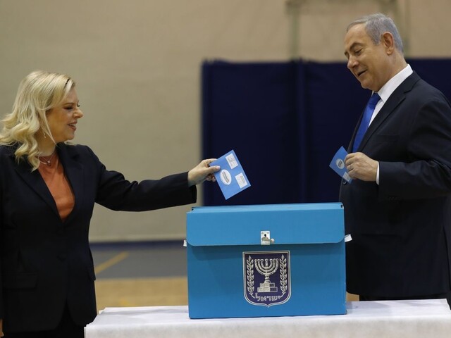 Parlament si volil aj Izrael, prvé odhady prajú Netanjahuovi