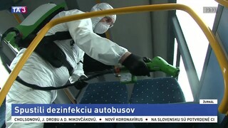 Dopravcovia dezinfikujú autobusy, situáciu využívajú obchodníci
