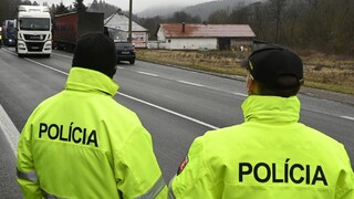 Buďte zodpovední, vyzvala polícia. Prijala viaceré opatrenia