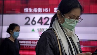 Koronavírus neočakávane zasiahol hospodárstvo. Ide o čiernu labuť