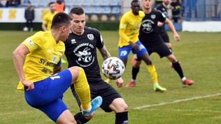 Nováčik potrápil favorita, v zápase na východe však nebodoval