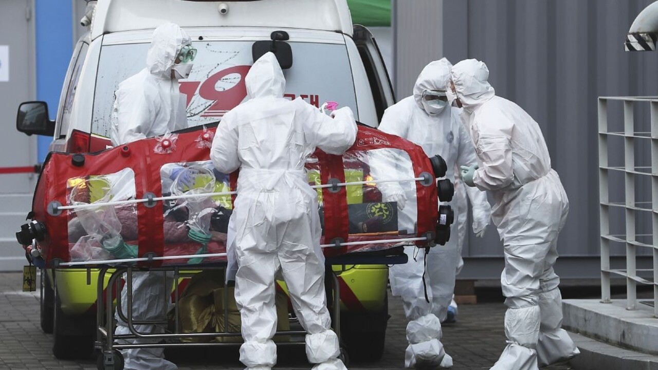 Prvé prípady oznámili ďalšie krajiny, V Číne sa situácia zlepšila