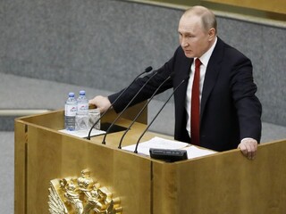 Vládna strana podporí zmeny, ktoré umožnia Putinovi kandidovať
