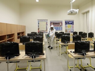 Spolupracovník TA3 D. Vozdecký o nových prípadoch nákazy v ČR